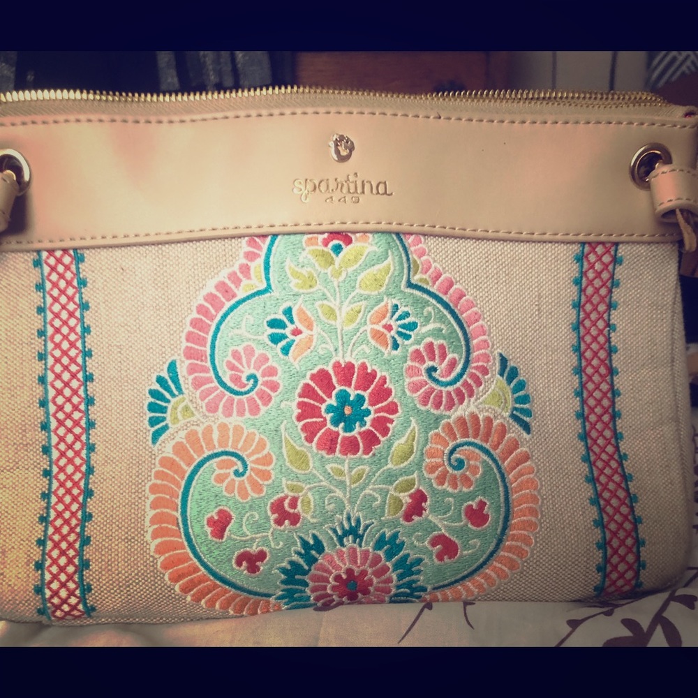 Spartina 449 canvas with stitch detail